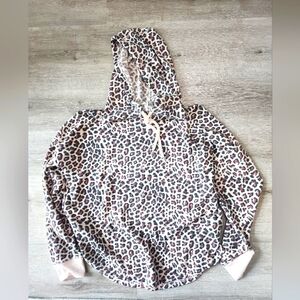VS | Leopard Print Women's Hoodie & short set